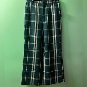 NWOT Green plaid pant
